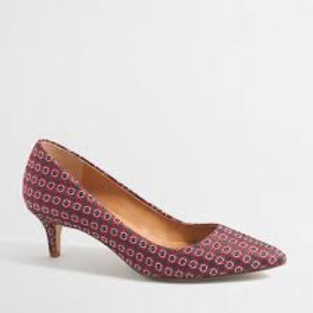 EUC J. Crew Factory Medallion Kitten heel